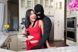 trộm nhầm nhà gái dâm