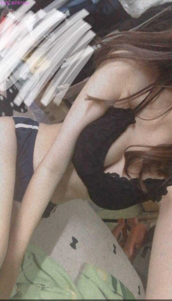2022-6-27 [Fatty Media Studio] Quần short và tóc đuôi ngựa, ngoại hình đẹp và diễn xuất tuyệt vời